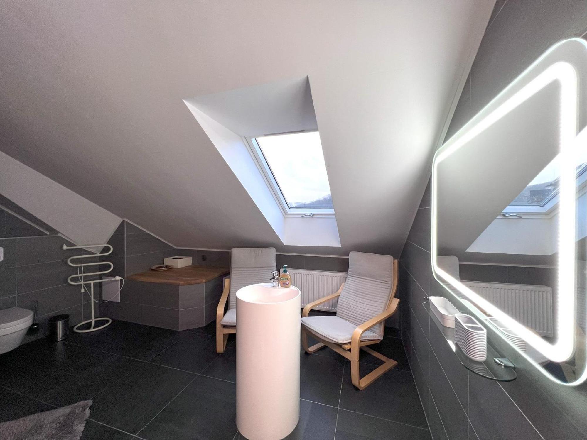 Grand Harrachov Pension V Centru Екстериор снимка