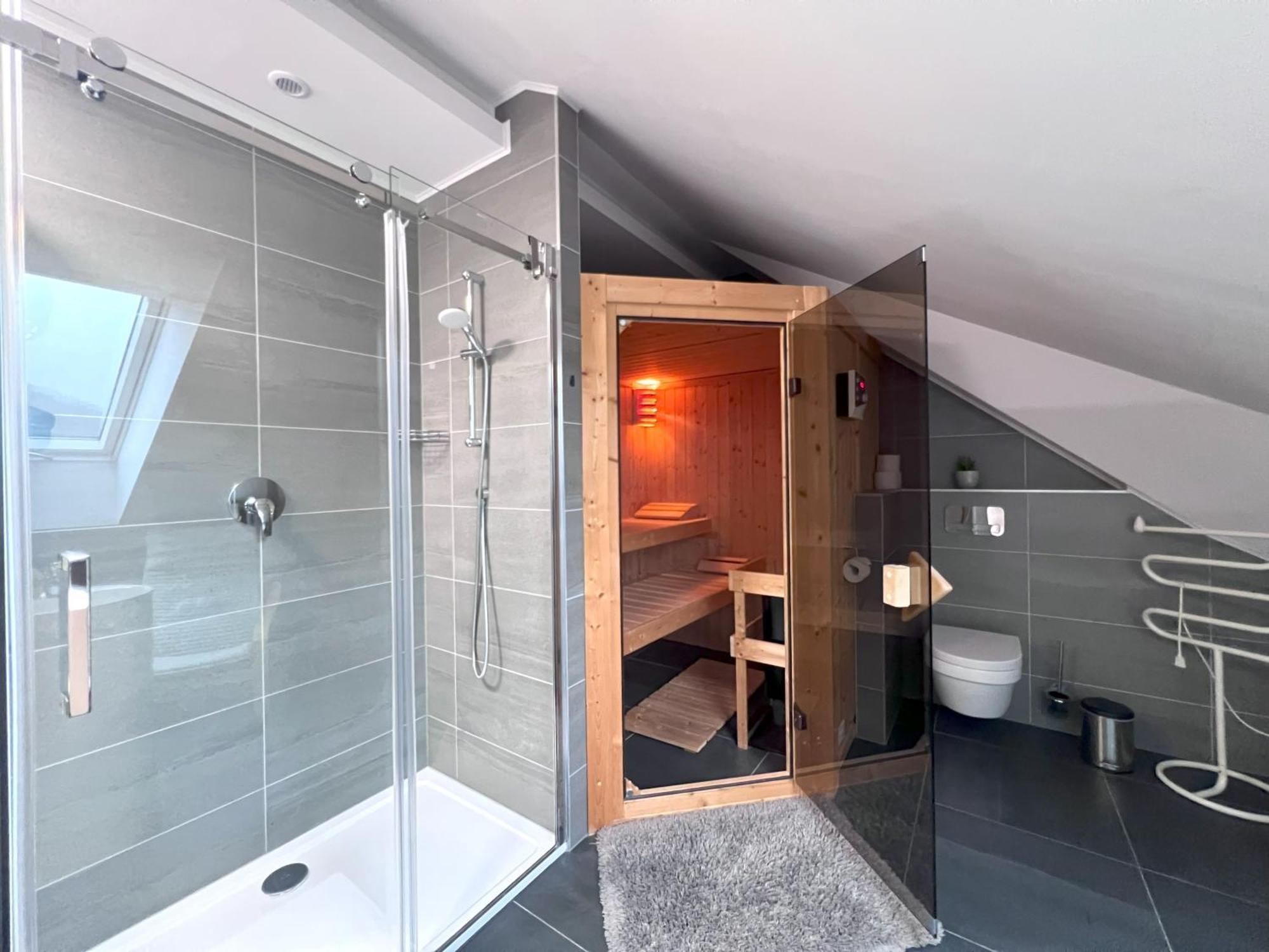 Grand Harrachov Pension V Centru Екстериор снимка